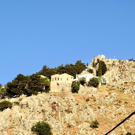 シミ Κουλουντρηヴィラ エクステリア 写真