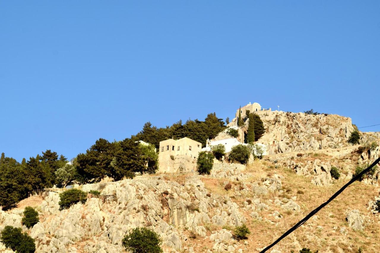 シミ Κουλουντρηヴィラ エクステリア 写真